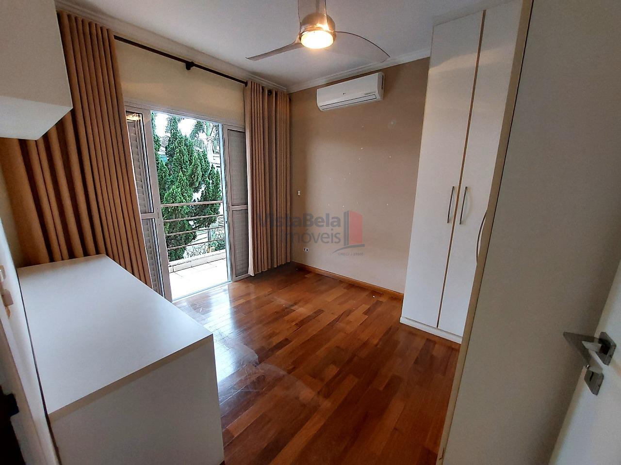 Casa em Condomínio à venda no Loteamento Residencial Campos do Conde III: 