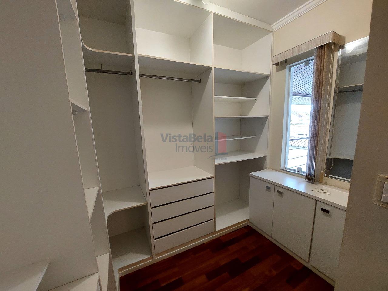 Casa em Condomínio à venda no Loteamento Residencial Campos do Conde III: 