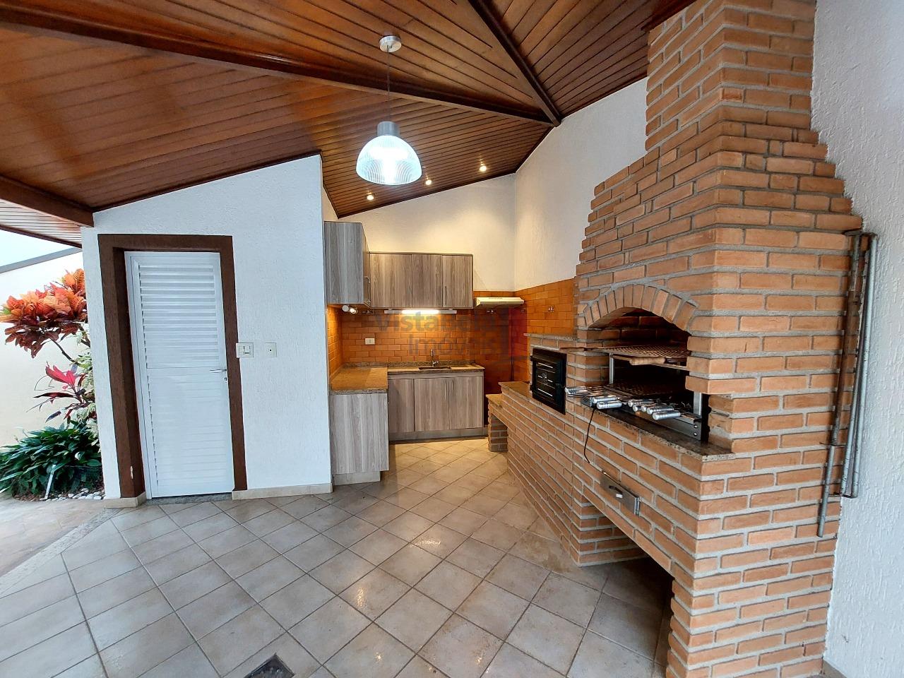 Casa em Condomínio à venda no Loteamento Residencial Campos do Conde III: 