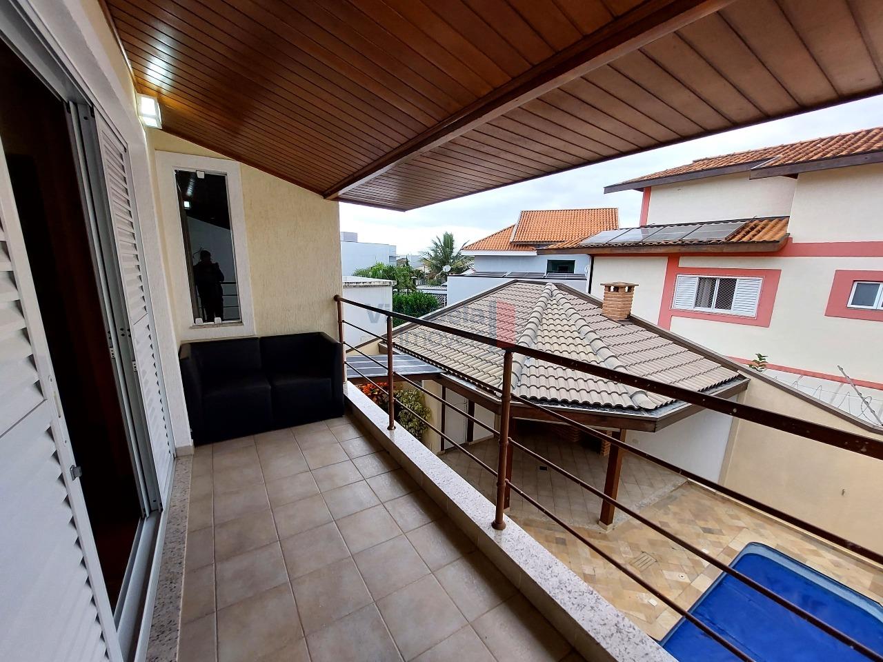 Casa em Condomínio à venda no Loteamento Residencial Campos do Conde III: 