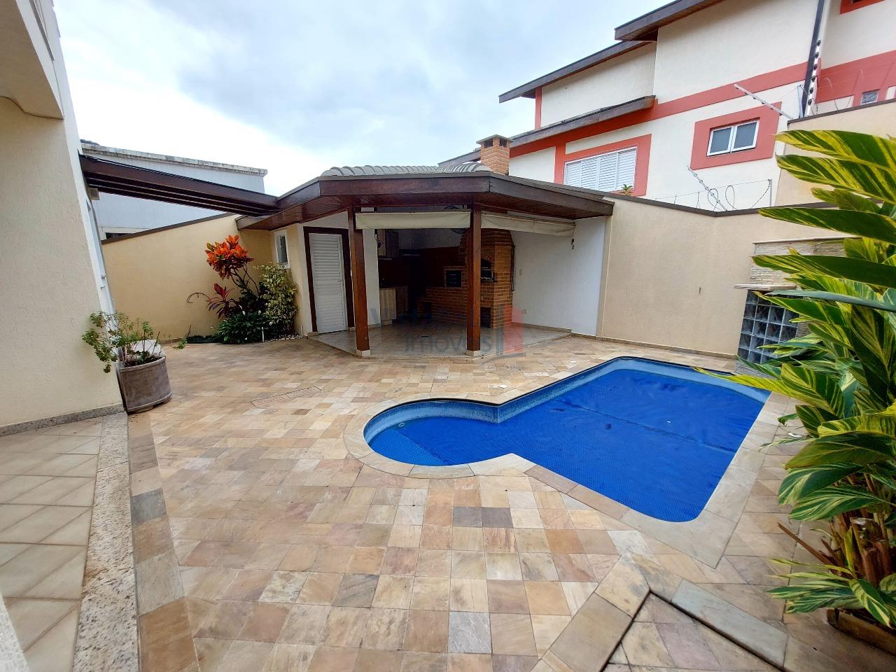 Casa em Condomínio à venda no Loteamento Residencial Campos do Conde III: 