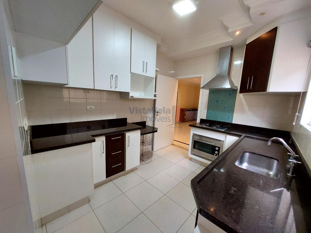 Casa em Condomínio à venda no Loteamento Residencial Campos do Conde III: 