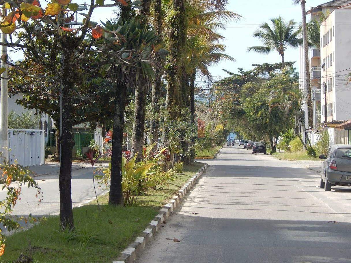 Apartamento à venda no itagua: PRÓXIMA A PRAIA