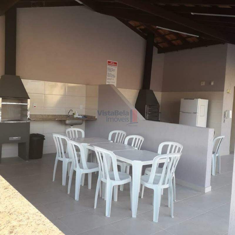 Apartamento à venda no itagua: CHURRASQUEIRA
