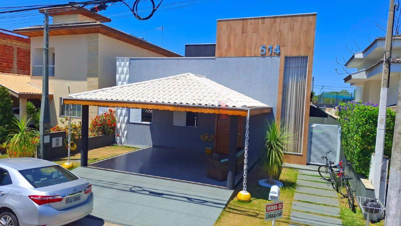 Casa em Condomínio à venda no Loteamento Residencial Campos do Conde II: 