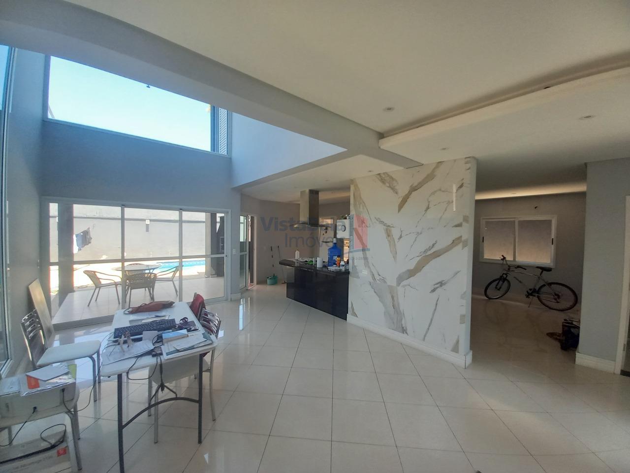 Casa em Condomínio à venda no Loteamento Residencial Campos do Conde II: 