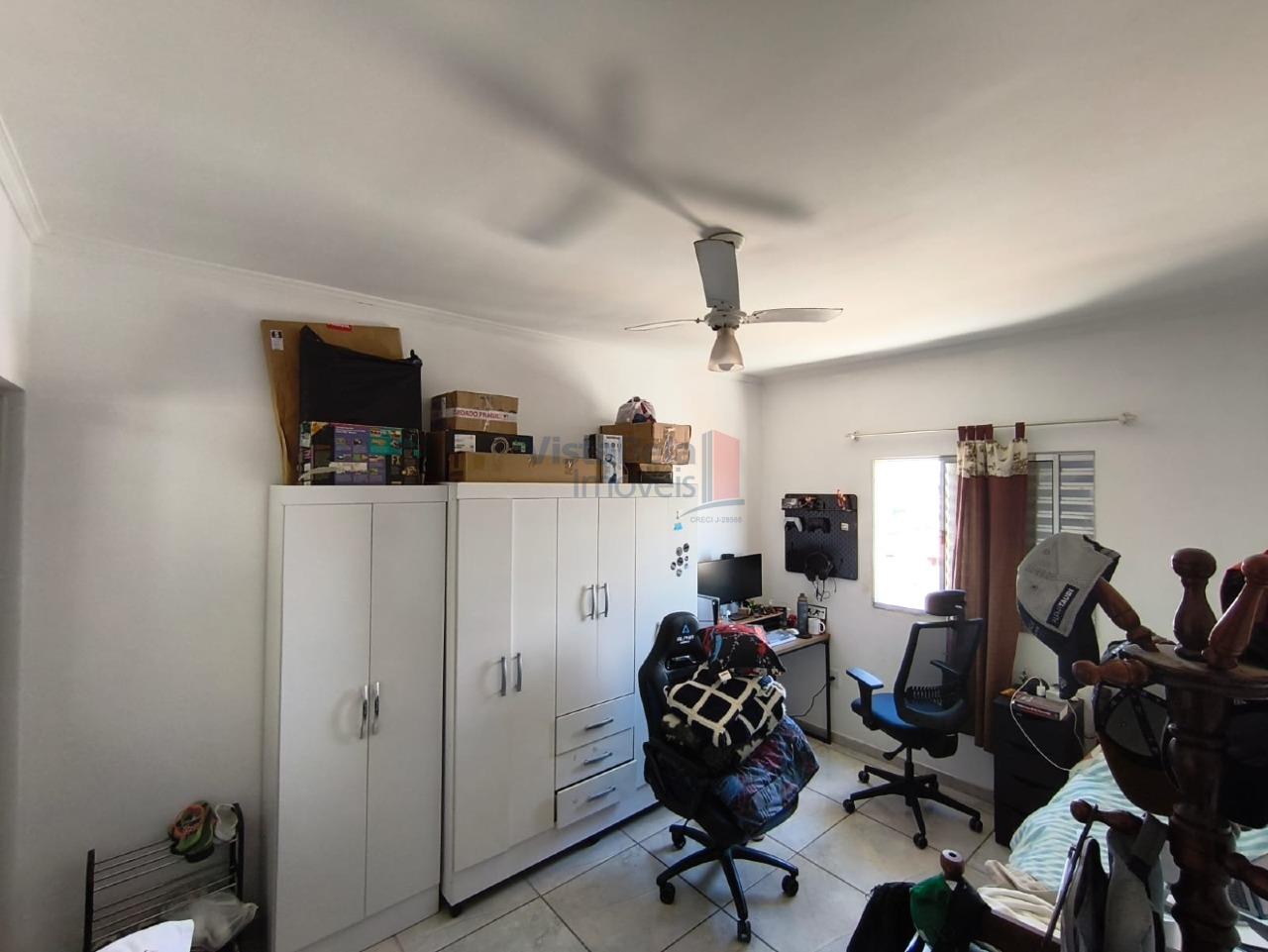 Apartamento à venda no Parque Santo Antonio: SUÍTE