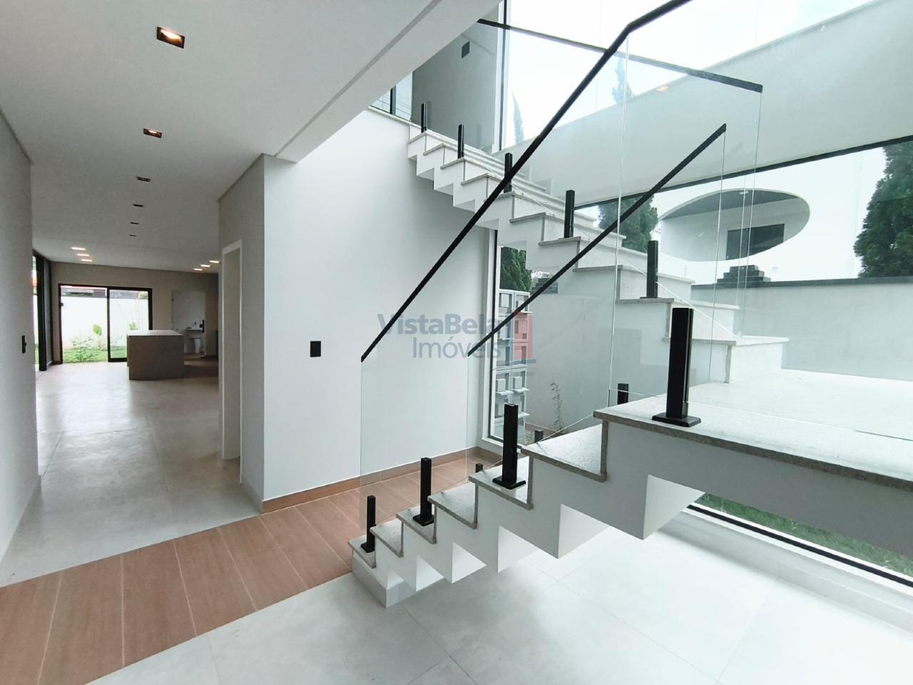 Casa em Condomínio à venda no Jardim dos Estados: 