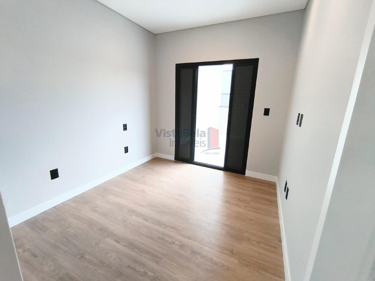 Casa em Condomínio à venda no Jardim dos Estados: 1ª SUÍTE