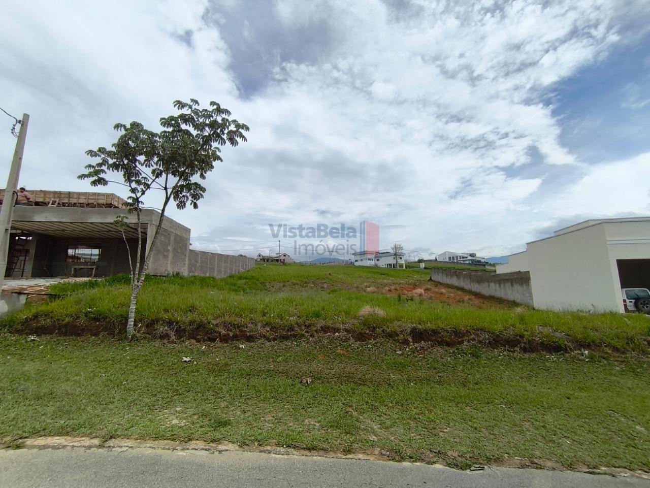 Lote em condomínio à venda no Loteamento Comercial e Residencial Village da Serra: 
