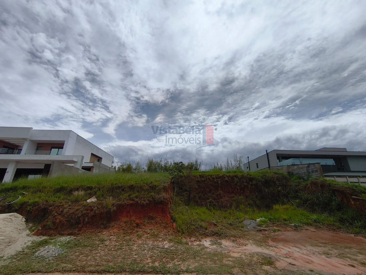 Lote em condomínio à venda no Loteamento Comercial e Residencial Village da Serra: 