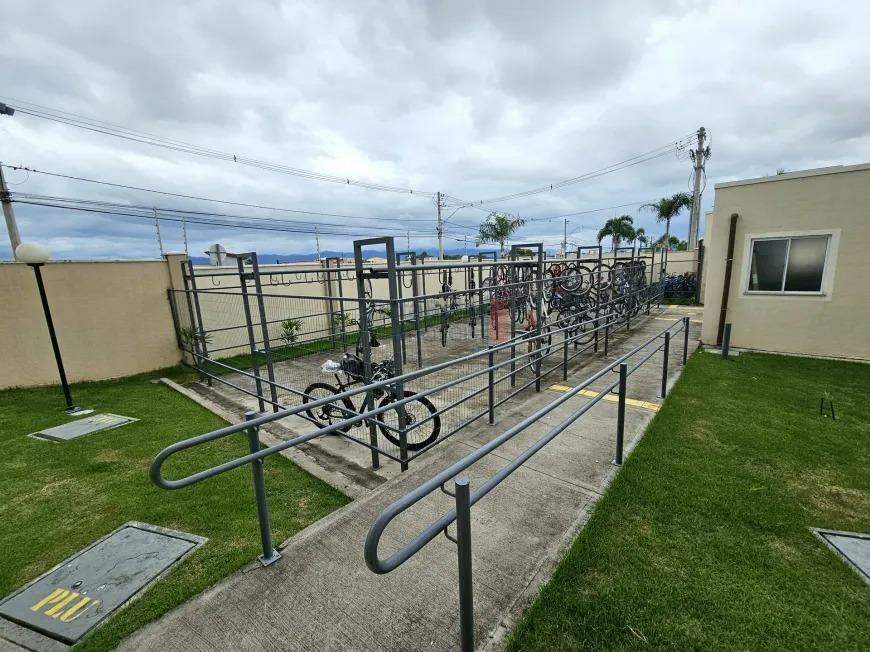 Apartamento à venda no Piracangaguá: 