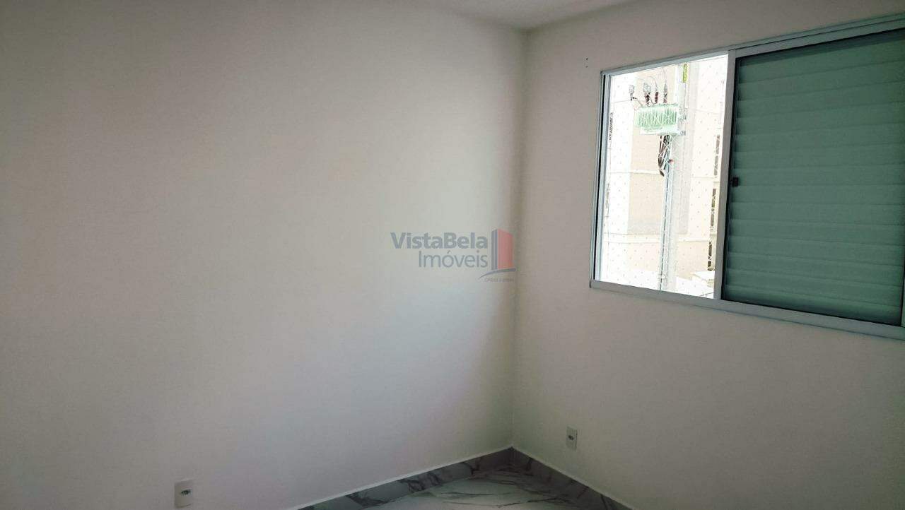 Apartamento à venda no Piracangaguá: 
