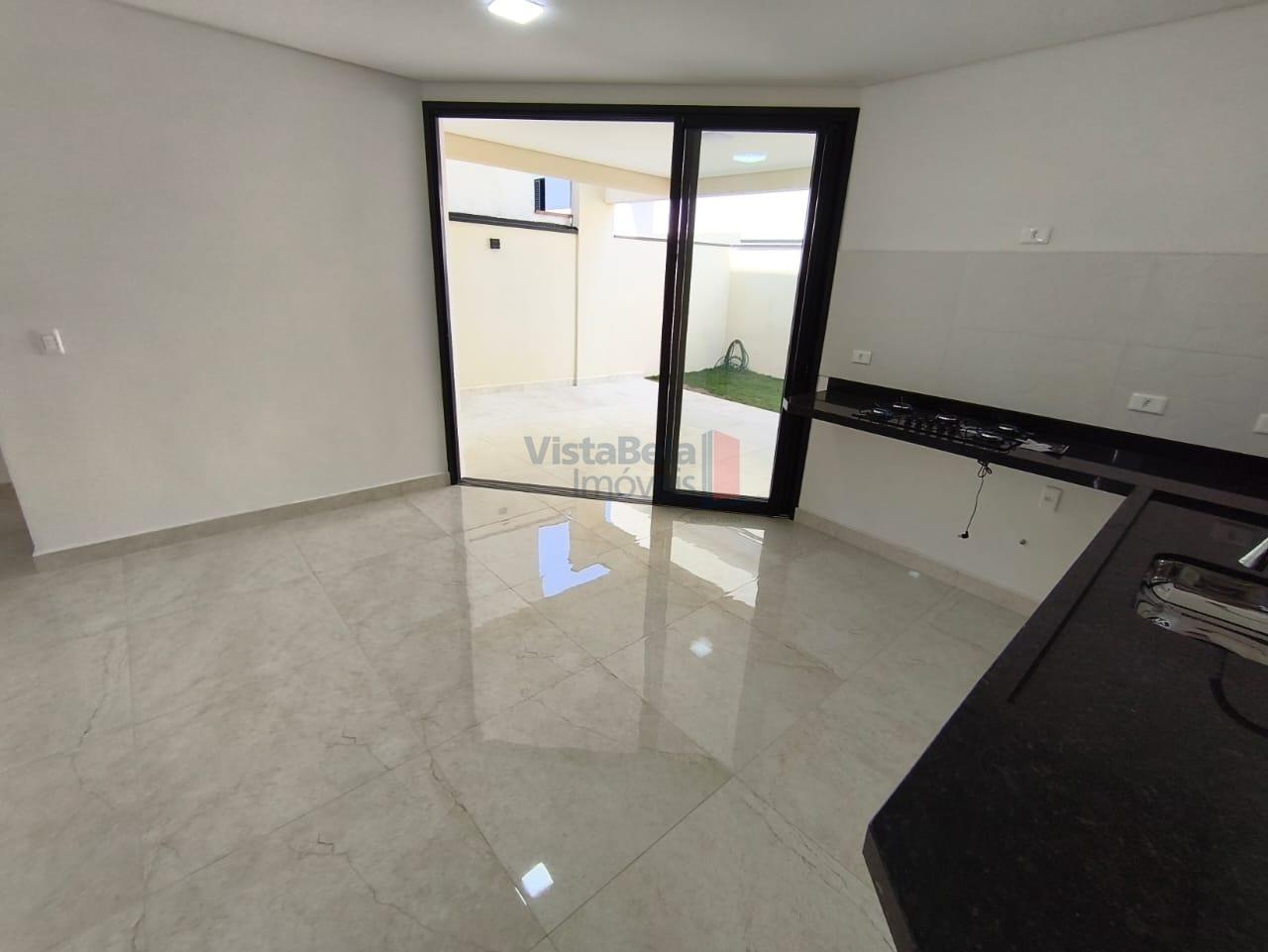 Casa em Condomínio à venda no Morada dos Nobres: AMPLA COZINHA