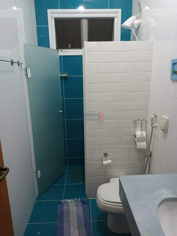 Casa em Condomínio à venda no Piracangaguá: 