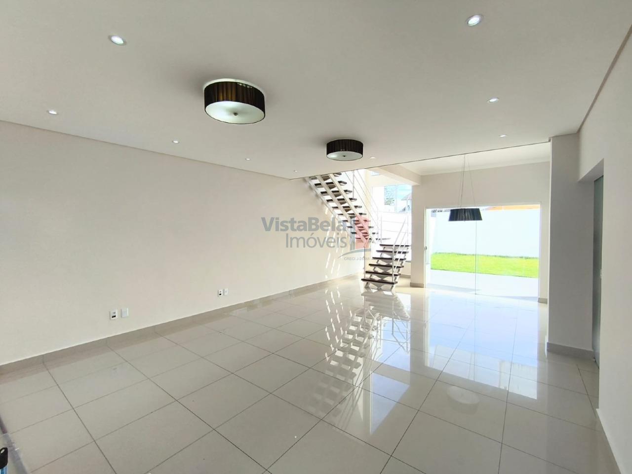 Casa em Condomínio à venda no Loteamento Residencial Campos do Conde II: Ampla Sala 2 Ambientes