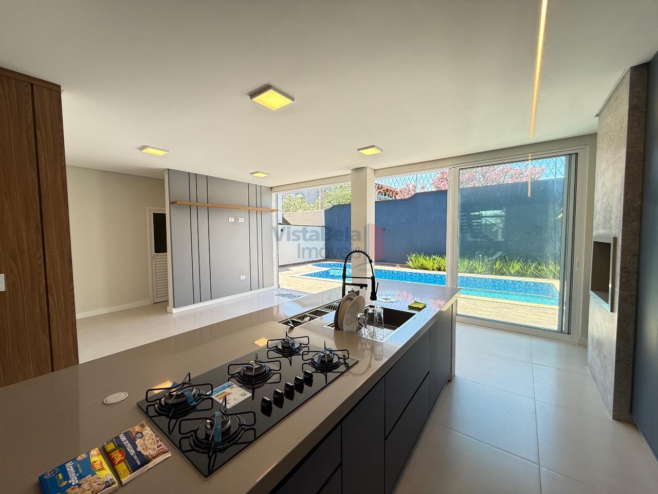 Casa em Condomínio à venda no Residencial Santa Izabel: 