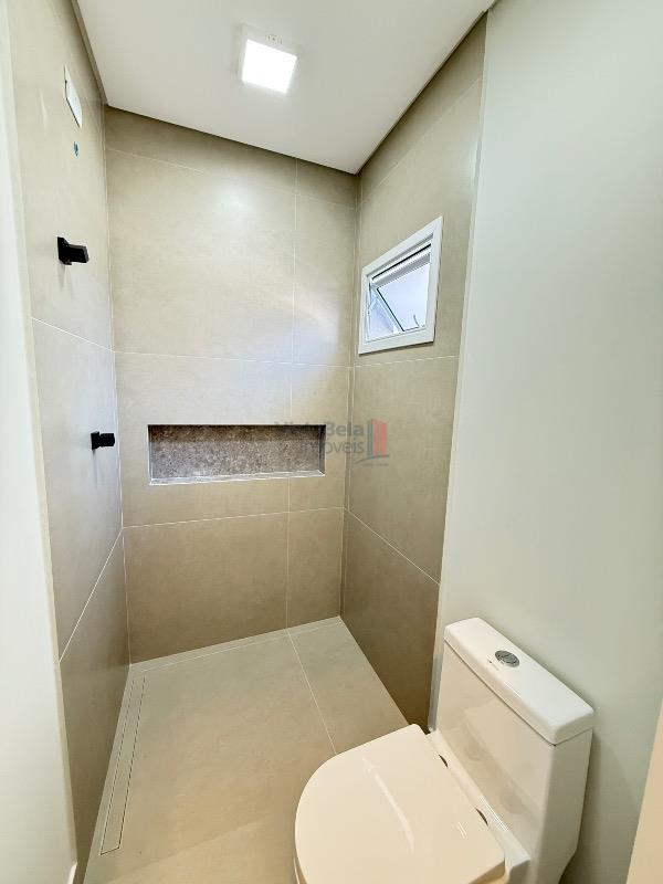 Casa em Condomínio à venda no Residencial Santa Izabel: WC SOCIAL - TÉRREO