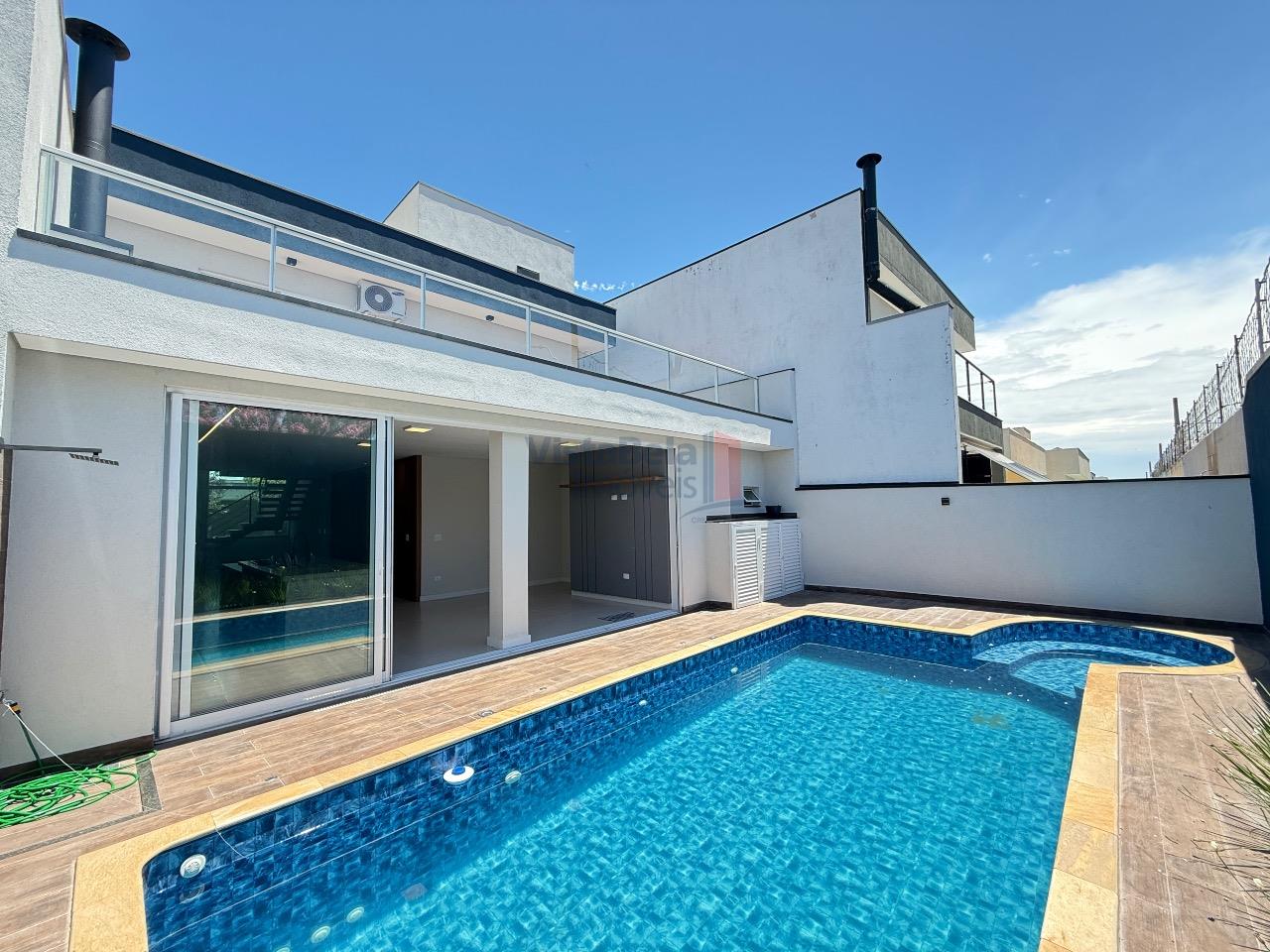 Casa em Condomínio à venda no Residencial Santa Izabel: 