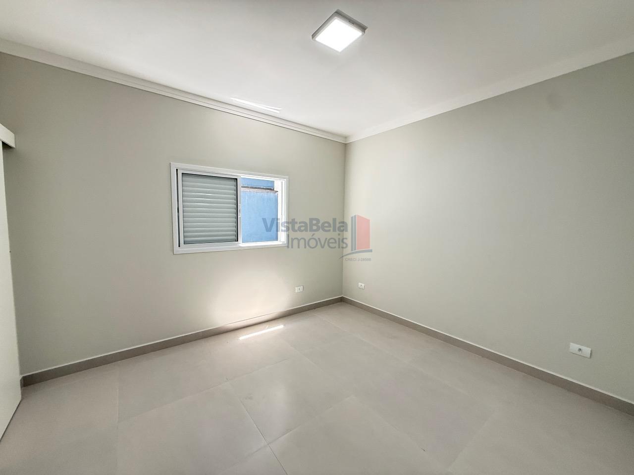 Casa em Condomínio à venda no Residencial Santa Izabel: SUÍTE 1 - TÉRREA