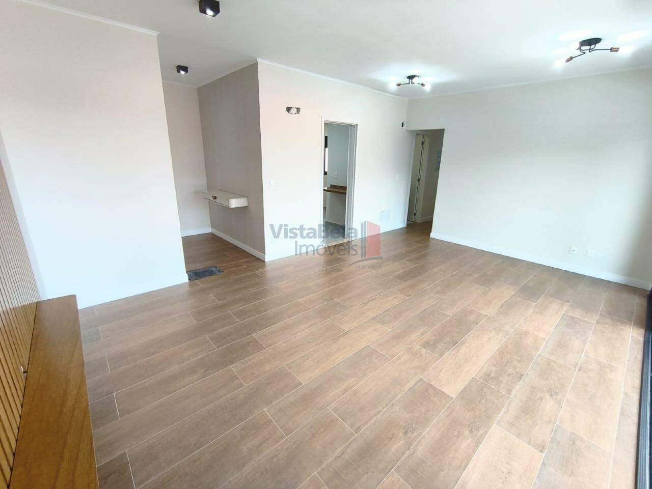 Apartamento para aluguel no Jardim das Nações: SALA 2 AMBIENTES