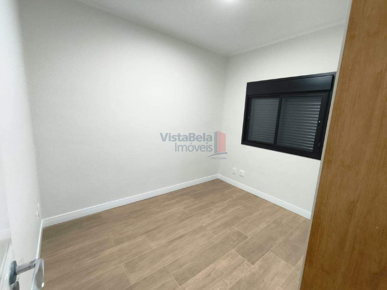 Apartamento para aluguel no Jardim das Nações: 1° DORMITÓRIO
