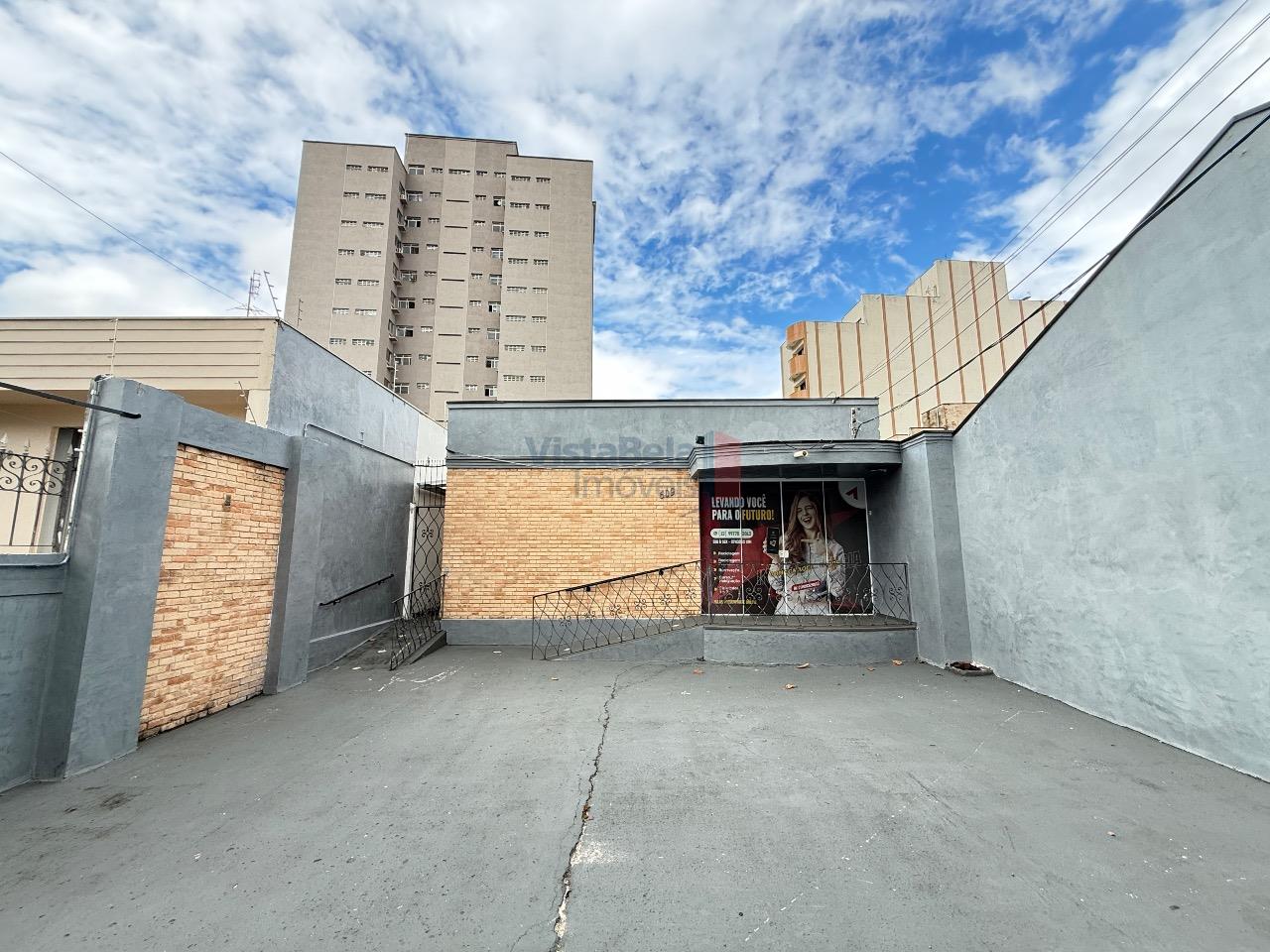 Casa para aluguel no Centro: 