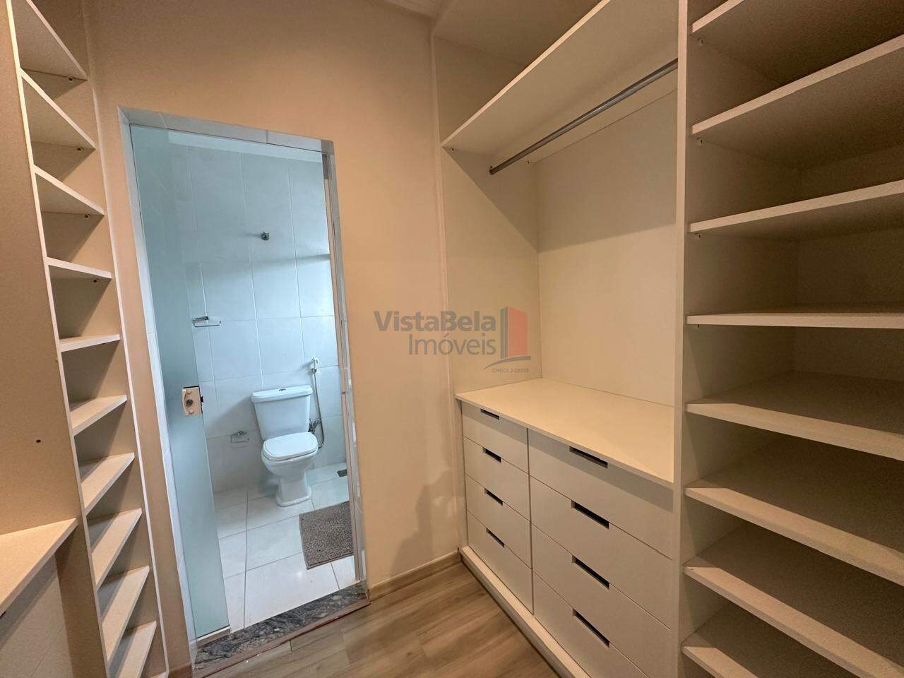 Casa em Condomínio à venda no Loteamento Residencial Campos do Conde III: