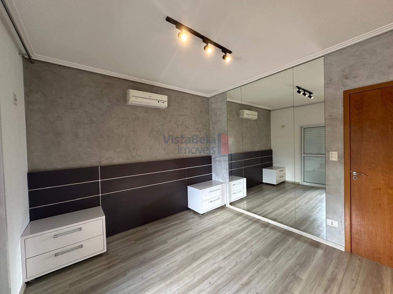 Casa em Condomínio à venda no Loteamento Residencial Campos do Conde III: