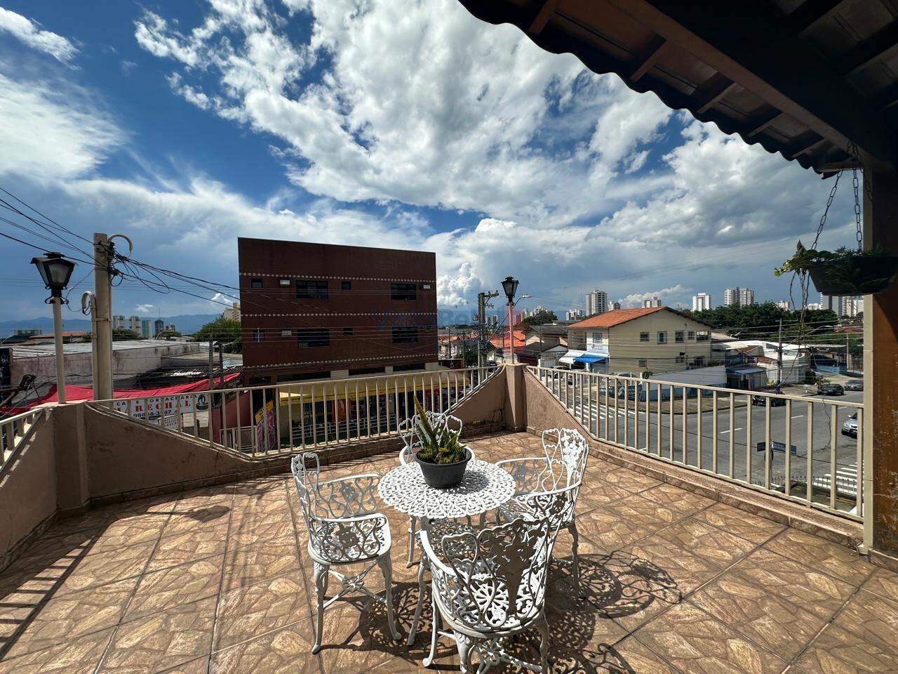 Casa à venda no Centro: 