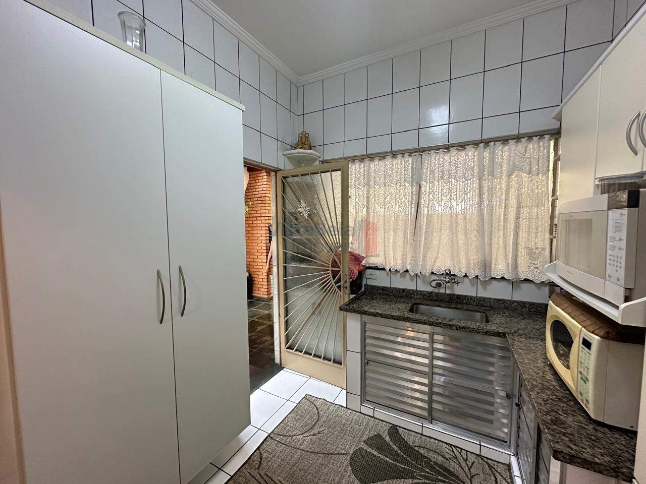 Casa à venda no Centro: 