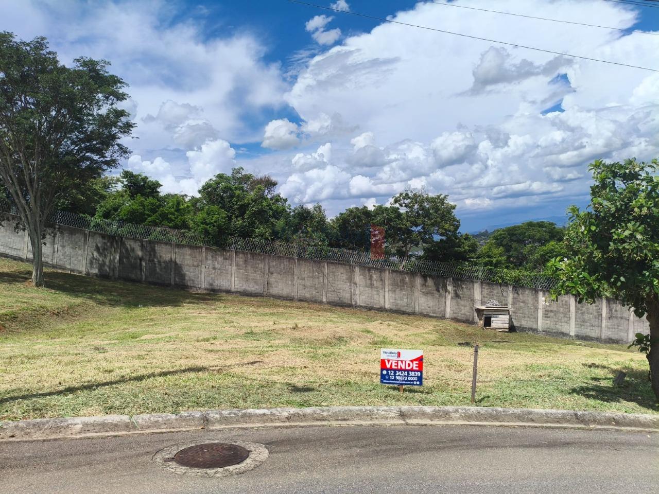 Lote em condomínio à venda no Monte Belo: 