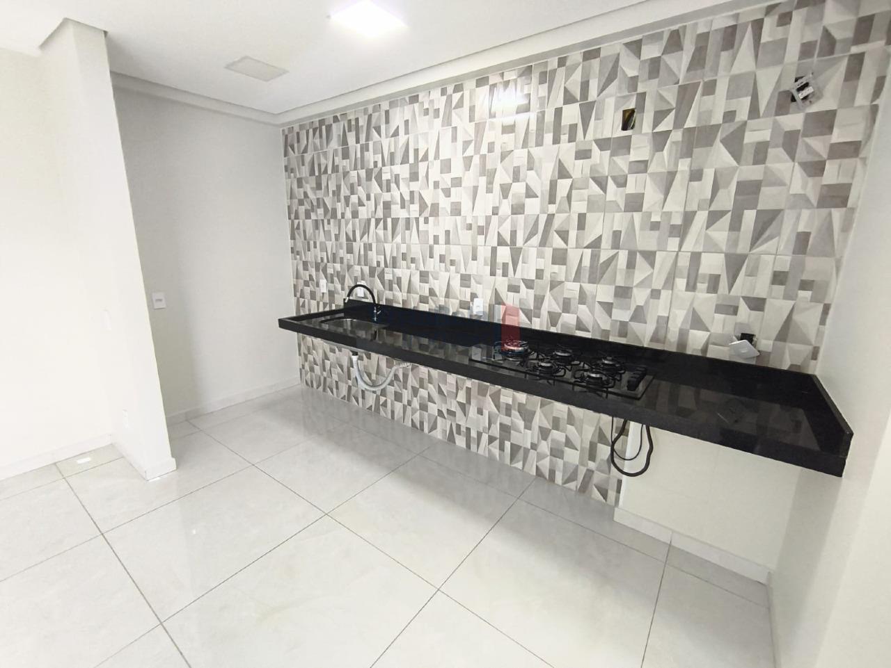 Apartamento à venda no Granjas Santa Terezinha: Cozinha