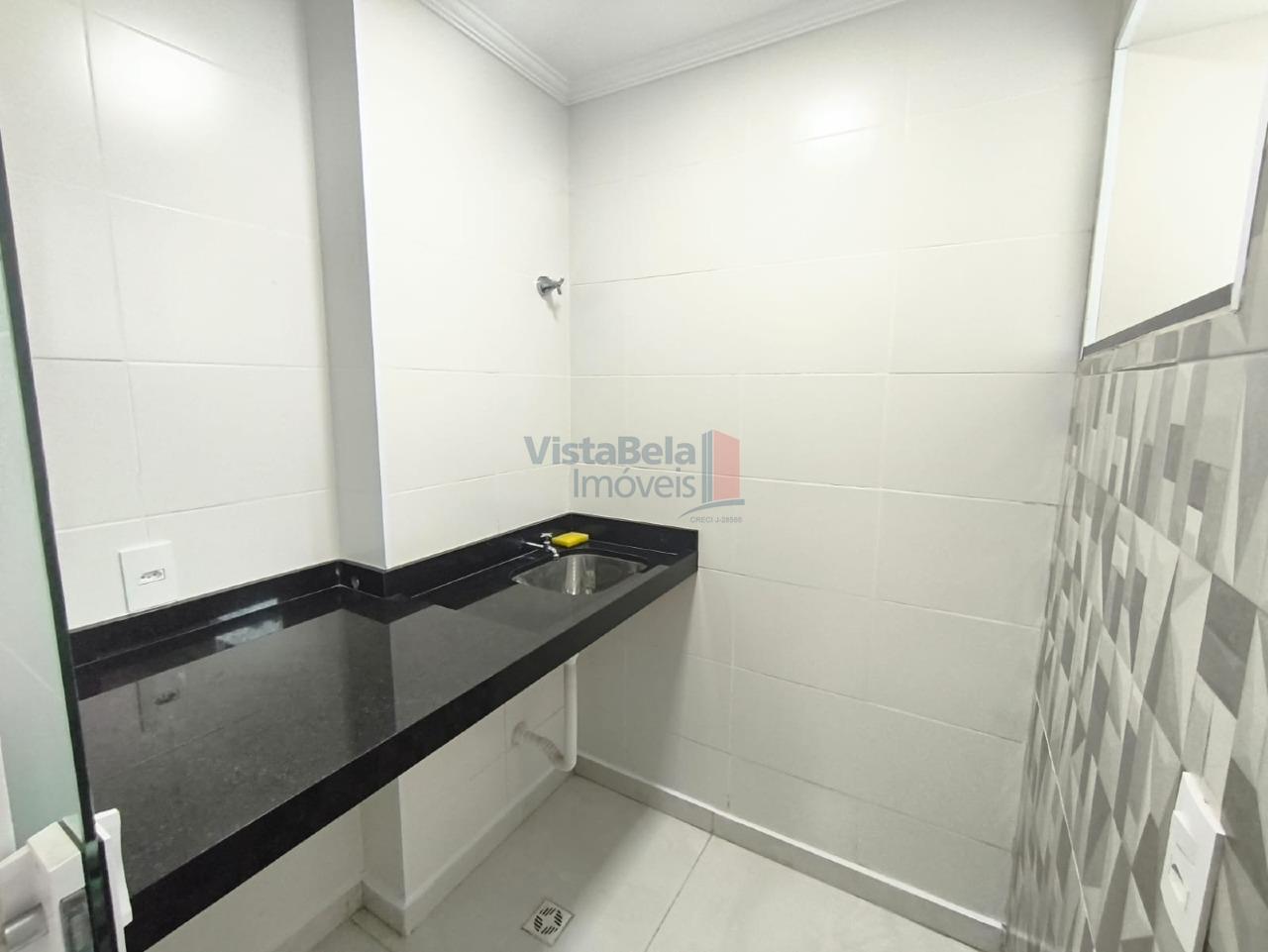 Apartamento à venda no Granjas Santa Terezinha: Área de Serviço