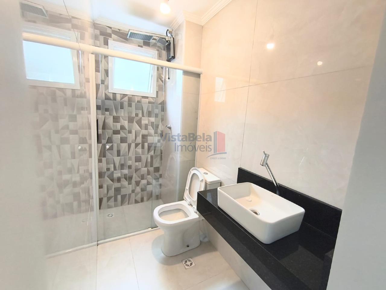 Apartamento à venda no Granjas Santa Terezinha: WC Suíte