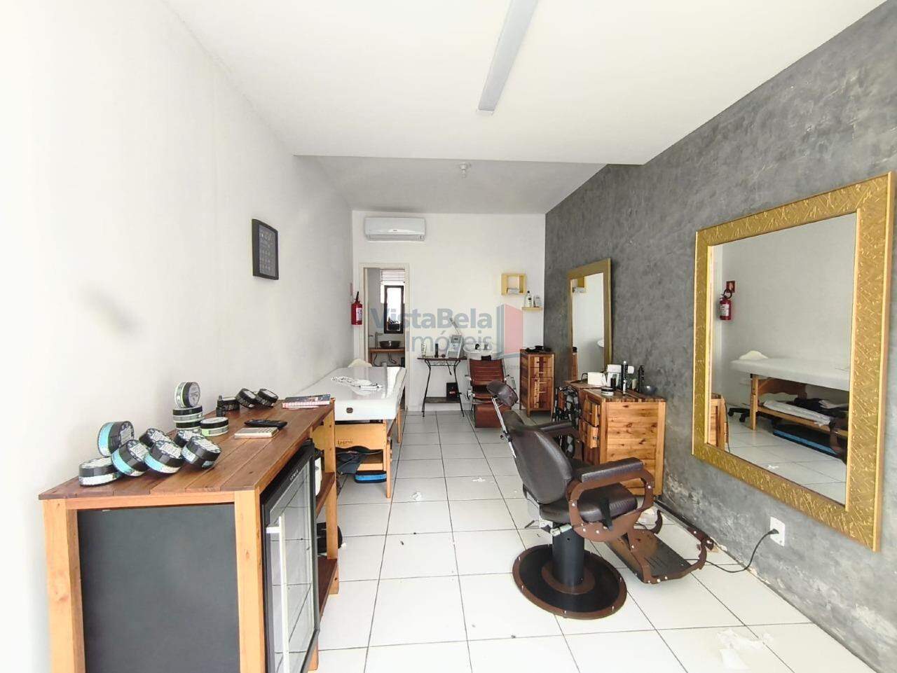 Sala para aluguel no Jardim Maria Augusta: 
