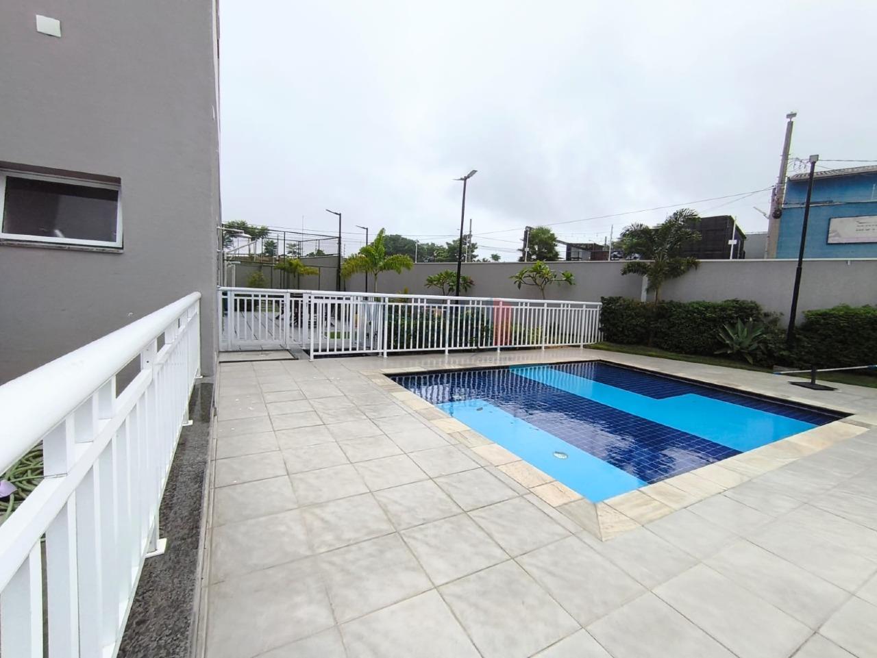 Apartamento à venda no Bosque Flamboyant: Piscina Infantil