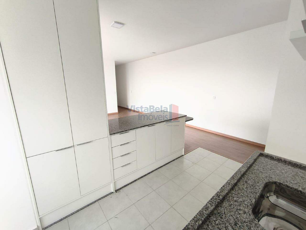 Apartamento para aluguel no Loteamento Residencial e Comercial Bosque Flamboyant: Cozinha