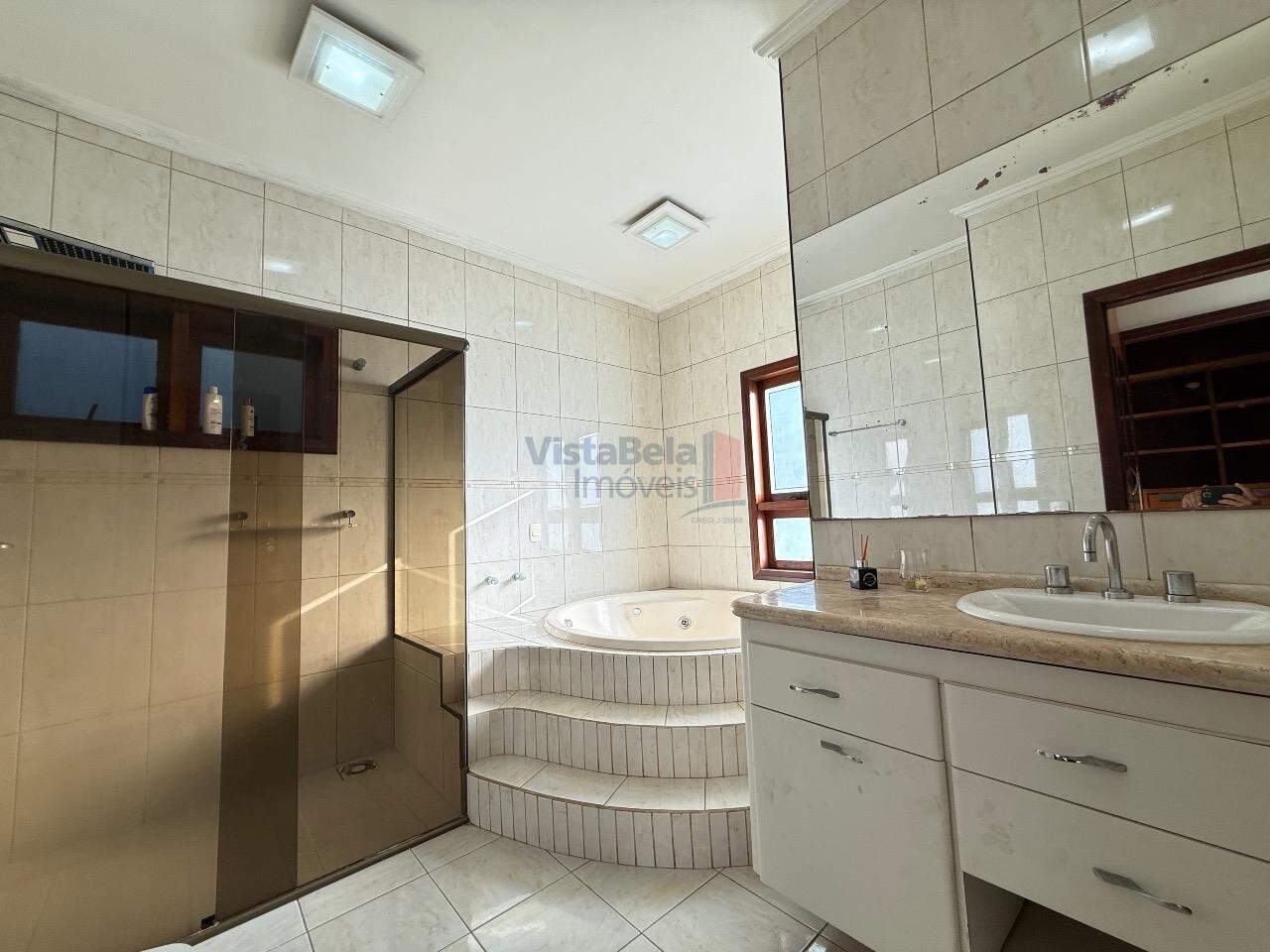 Casa em Condomínio para aluguel no Nossa Senhora do Perpetuo Socorro: WC - Suíte Master