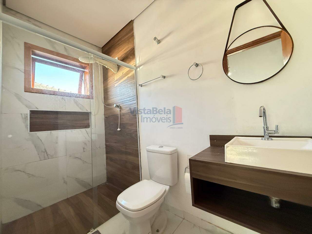 Casa em Condomínio para aluguel no Nossa Senhora do Perpetuo Socorro: WC suíte Superior