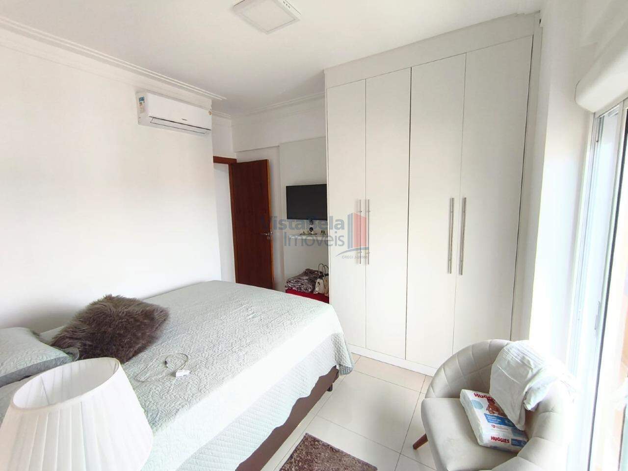 Apartamento à venda no Centro: Suíte
