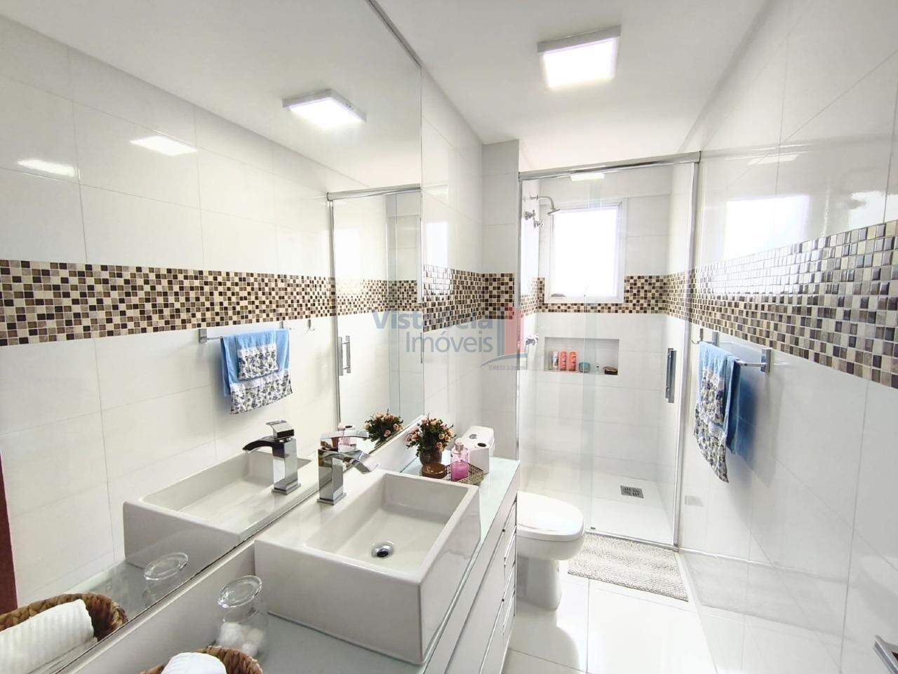 Apartamento à venda no Centro: WC Social