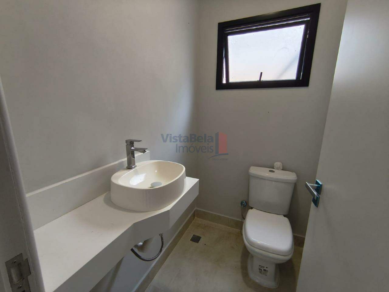 Casa em Condomínio à venda no Morada dos Nobres: Lavabo