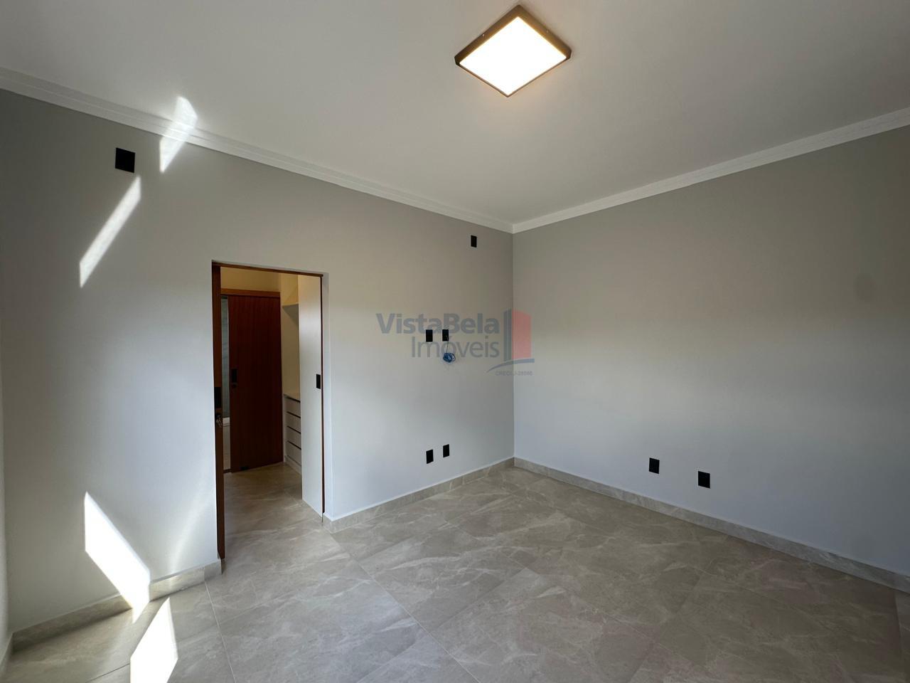 Casa em Condomínio à venda no Loteamento Residencial Colinas do Sol: 