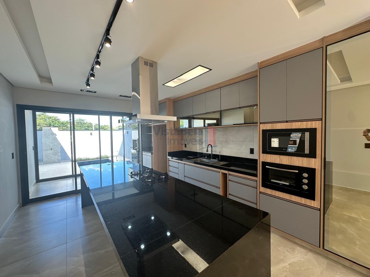 Casa em Condomínio à venda no Loteamento Residencial Colinas do Sol: 