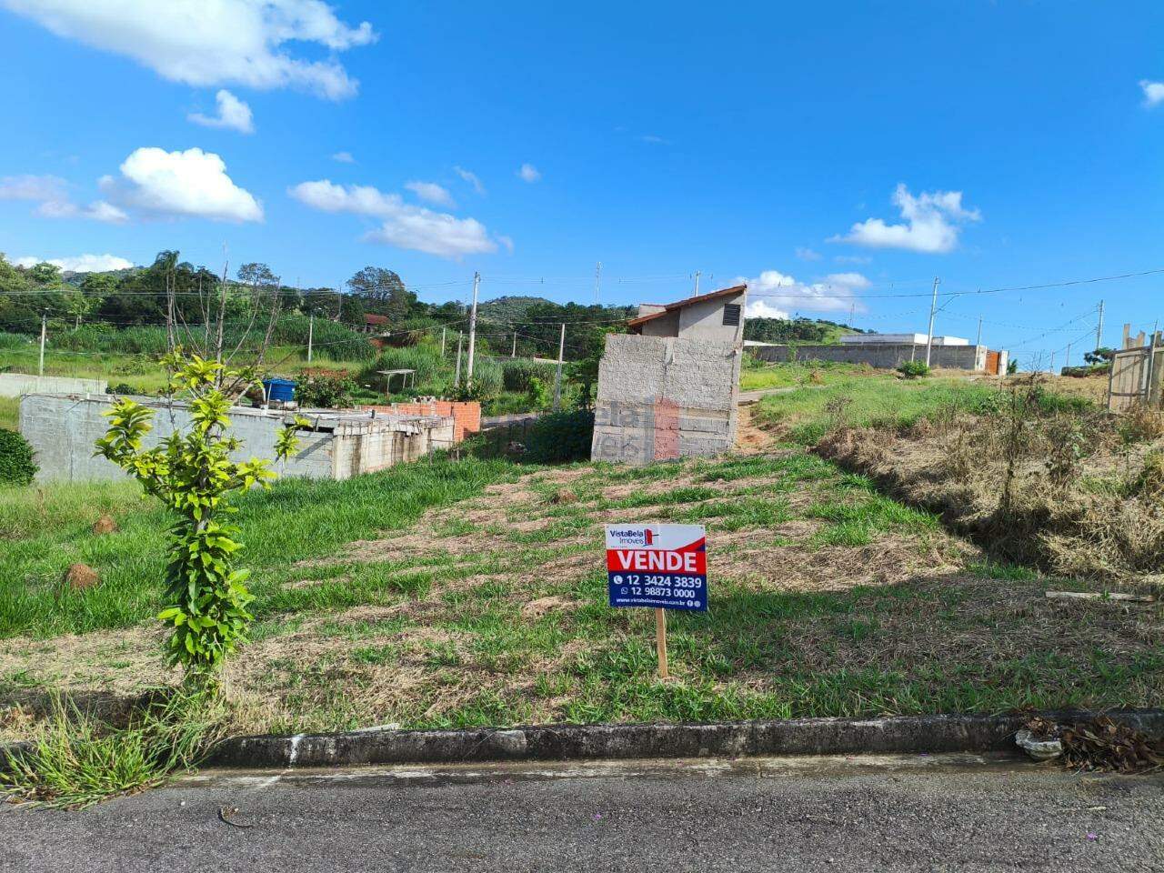 Terreno à venda no Loteamento Belle Ville: 