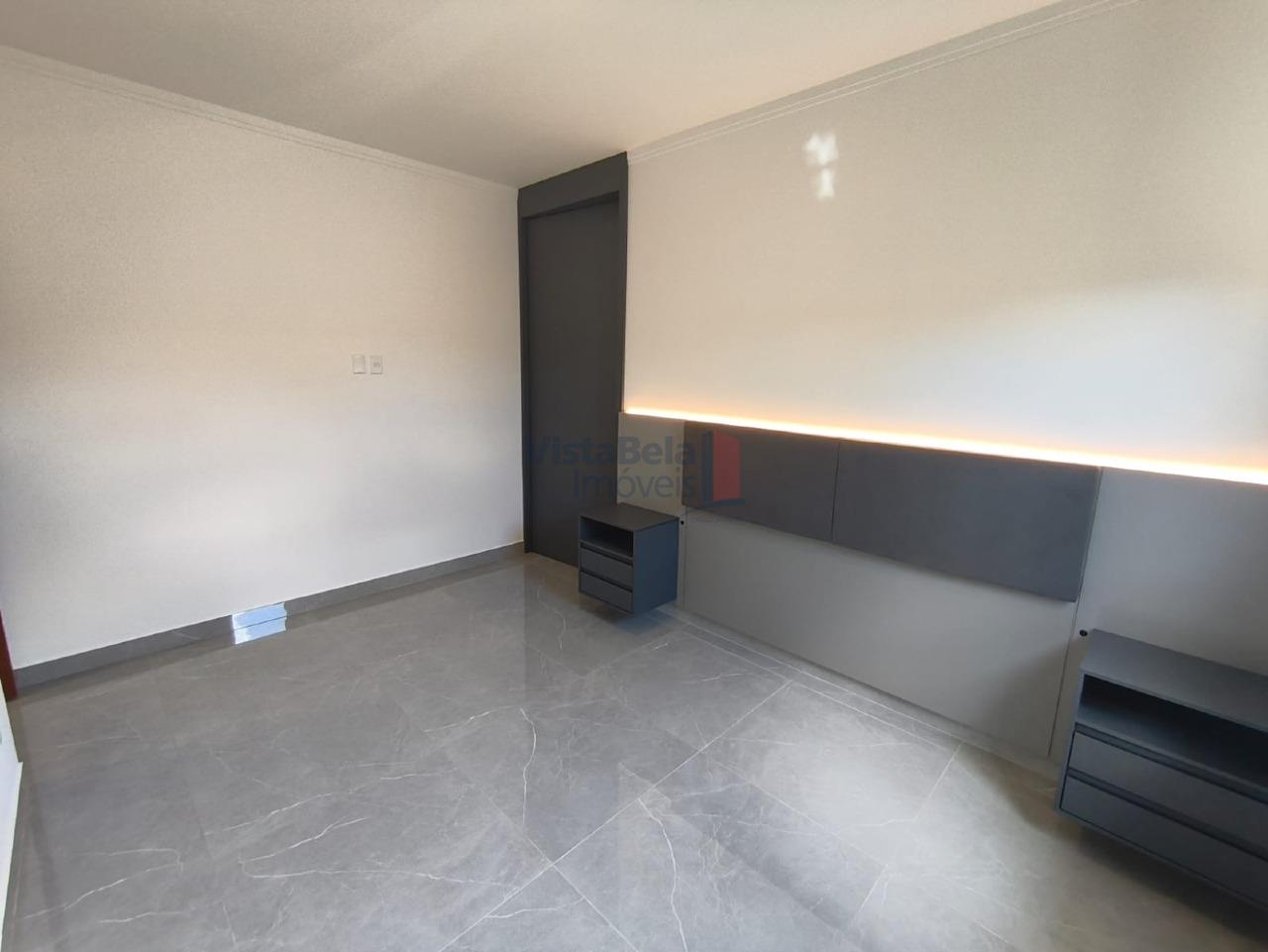 Casa em Condomínio à venda no Loteamento Residencial Colinas do Sol: Suíte