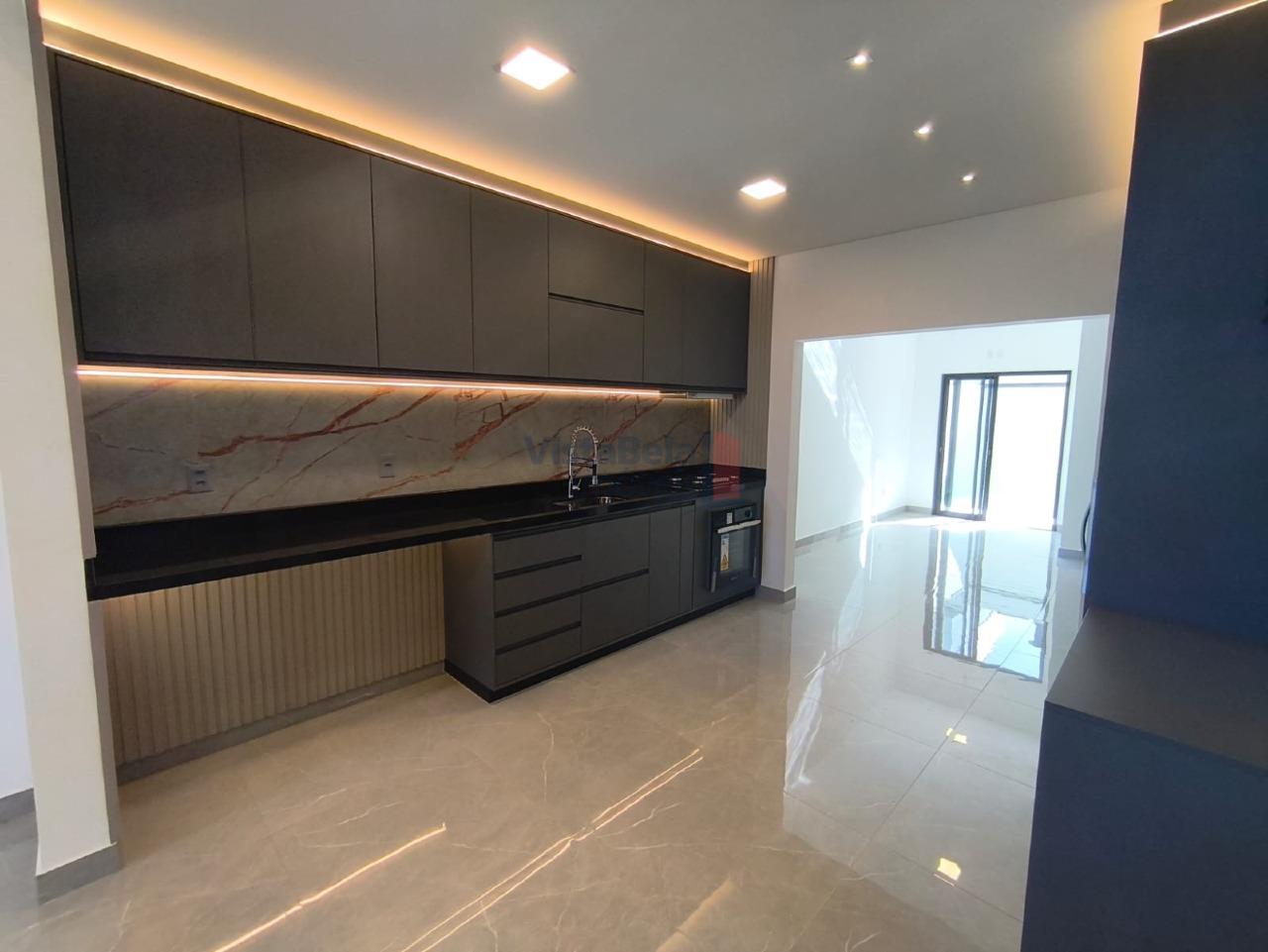 Casa em Condomínio à venda no Loteamento Residencial Colinas do Sol: Cozinha