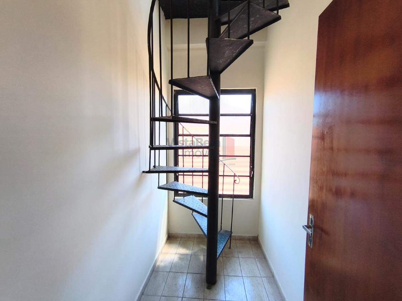 Casa à venda no Centro: 