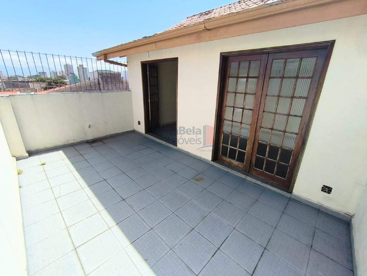 Casa à venda no Centro: 